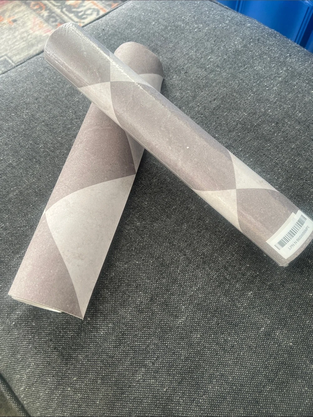 2 rolls. Peel and Stick Vinyl flooring/ decor or drawer liners (nwt)
